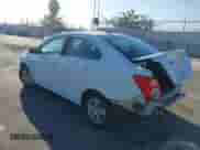 2013 Chevrolet Sonic LT z VIN 1G1JC5SG1D4163184, wystawiony jako IAAI lot #43299118 z przebiegiem 131 205 mil mil oraz . Historia ofert i sprzedaży dostępna na DreamBid. Obrazek 3.