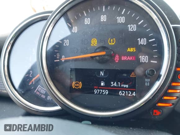 2017 MINI Hardtop Cooper with VIN WMWXP5C39H2D71459, listed as a IAAI auction lot 42111245 with 97,759 mi miles and . Bid and sale history available at DreamBid. Image 7.