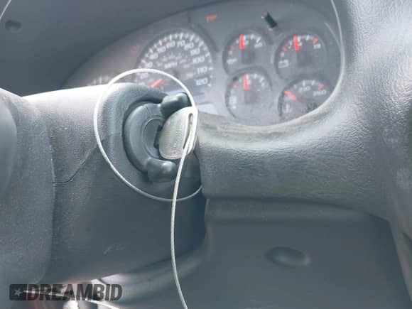 2005 Chevrolet TrailBlazer LS с VIN 1GNDT13S352153924, выставлен на аукционе IAAI как лот 40212910 с пробегом 179 461 миль миль и . История ставок и продаж доступна на DreamBid. Изображение 11.