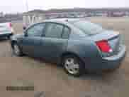 2006 Saturn ION z VIN 1G8AZ55F26Z210893, wystawiony jako IAAI lot #41468528 z przebiegiem 270 571 mil mil oraz . Historia ofert i sprzedaży dostępna na DreamBid. Obrazek 3.