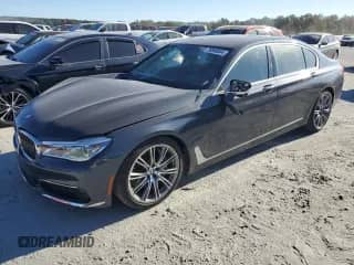2019 BMW 7 Series 750i xDrive with VIN WBA7F2C55KB240777, listed as a Copart auction lot 76840504 with 38,250 mi miles and Salvage title. Bid and sale history available at DreamBid. Image 1.