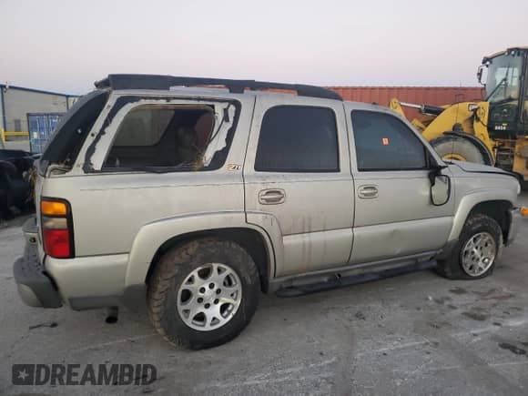 2004 Chevrolet Tahoe Z71 с VIN 1GNEK13Z14R318136, выставлен на аукционе Copart как лот 86449355 с пробегом 191 577 миль миль и Списание • Salvage title. История ставок и продаж доступна на DreamBid. Изображение 3.