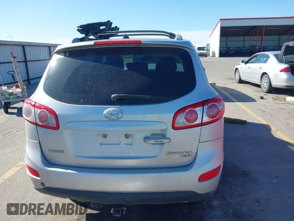 2011 Hyundai Santa Fe Limited с VIN 5XYZK4AG0BG048972, выставлен на аукционе IAAI как лот 43068701 с пробегом 215 412 миль миль и . История ставок и продаж доступна на DreamBid. Изображение 16.