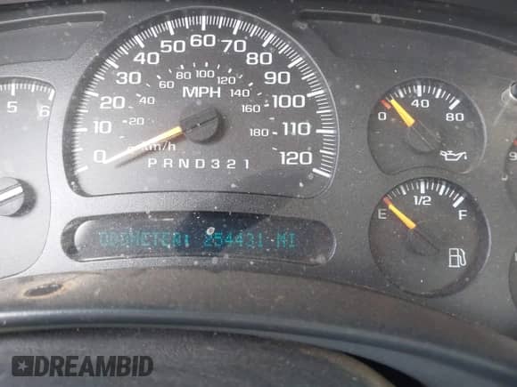 2006 GMC Sierra 1500 SL z VIN 2GTEC13V361346180, wystawiony jako IAAI lot #42227724 z przebiegiem 254 431 mil mil oraz . Historia ofert i sprzedaży dostępna na DreamBid. Obrazek 7.