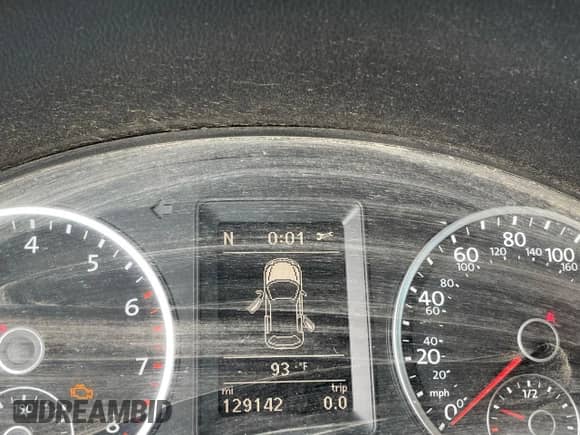 2014 Volkswagen Tiguan S z VIN WVGAV3AX9EW594882, wystawiony jako Copart lot #81340965 z przebiegiem 129 142 mil mil oraz Czysty tytuł • Clean title. Historia ofert i sprzedaży dostępna na DreamBid. Obrazek 8.