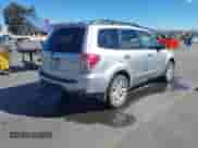 2012 Subaru Forester X Limited z VIN JF2SHAEC2CH404404, wystawiony jako IAAI lot #43559029 z przebiegiem 190 693 mil mil oraz . Historia ofert i sprzedaży dostępna na DreamBid. Obrazek 4.