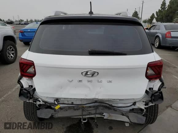 2023 Hyundai Venue Limited с VIN KMHRC8A34PU261698, выставлен на аукционе Copart как лот 68715145 с пробегом 17 095 миль миль и Списание • Salvage title. История ставок и продаж доступна на DreamBid. Изображение 6.