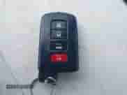 2013 Toyota Camry LE z VIN 4T1BD1FK8DU086583, wystawiony jako IAAI lot #42272308 z przebiegiem 146 901 mil mil oraz . Historia ofert i sprzedaży dostępna na DreamBid. Obrazek 11.