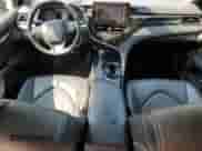 2021 Toyota Camry SE Nightshade z VIN 4T1G11AK0MU442479, wystawiony jako Copart lot #68267295 z przebiegiem 140 960 mil mil oraz Szkoda całkowita • Salvage title. Historia ofert i sprzedaży dostępna na DreamBid. Obrazek 8.