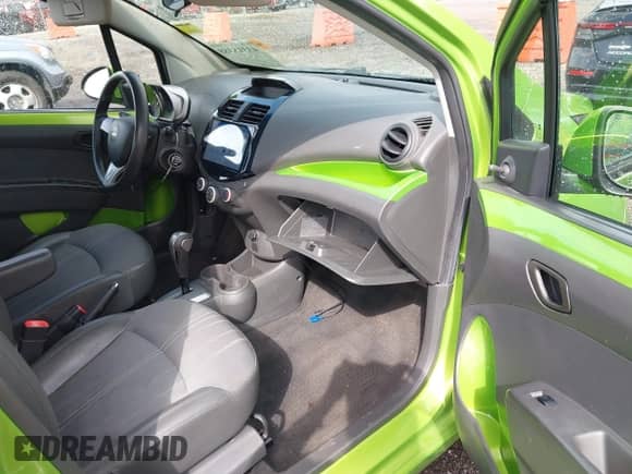 2014 Chevrolet Spark LS with VIN KL8CB6S97EC512293, listed as a IAAI auction lot 43315388 with 59,294 mi miles and . Bid and sale history available at DreamBid. Image 5.