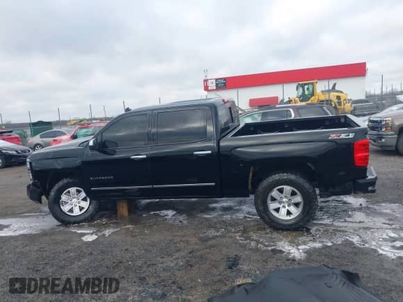 2014 Chevrolet Silverado 1500 LTZ с VIN 3GCUKSEC4EG210694, выставлен на аукционе IAAI как лот 41471725 с пробегом 155 079 миль миль и . История ставок и продаж доступна на DreamBid. Изображение 14.