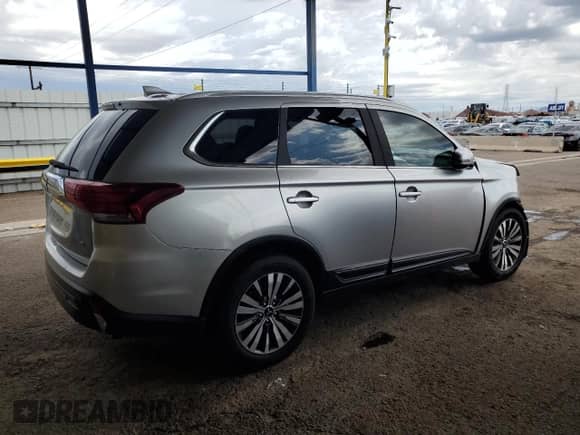 2020 Mitsubishi Outlander SE with VIN JA4AD3A34LJ000854, listed as a Copart auction lot 80376935 with 123,035 mi miles and Clean title. Bid and sale history available at DreamBid. Image 3.