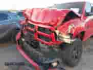 2018 Ram 1500 Express z VIN 1C6RR6KGXJS278282, wystawiony jako IAAI lot #41106230 z przebiegiem 101 997 mil mil oraz . Historia ofert i sprzedaży dostępna na DreamBid. Obrazek 6.