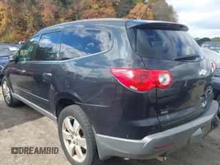 2011 Chevrolet Traverse LTZ z VIN 1GNKVLED4BJ316156, wystawiony jako IAAI lot #43477551 z przebiegiem Nie podano mil oraz . Historia ofert i sprzedaży dostępna na DreamBid. Obrazek 3.