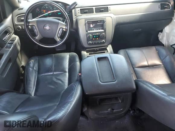 2011 GMC Sierra 1500 SLT z VIN 3GTP2WE38BG379942, wystawiony jako Copart lot #64593615 z przebiegiem 230 221 mil mil oraz Szkoda całkowita • Salvage title. Historia ofert i sprzedaży dostępna na DreamBid. Obrazek 8.