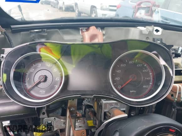 2015 Dodge Charger RT с VIN 2C3CDXCT8FH895875, выставлен на аукционе IAAI как лот 42827661 с пробегом Не указан миль и . История ставок и продаж доступна на DreamBid. Изображение 7.