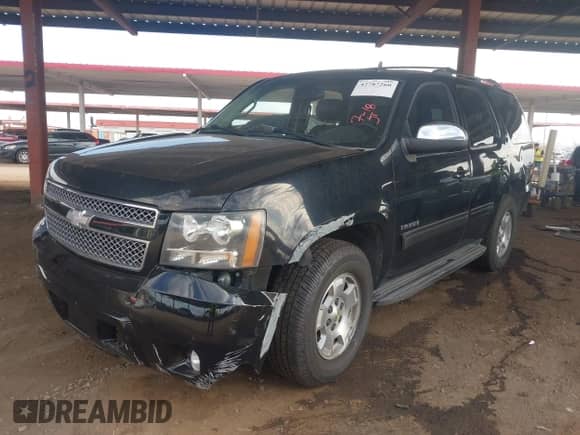 2010 Chevrolet Tahoe LT с VIN 1GNUCBE02AR176534, выставлен на аукционе IAAI как лот 42787260 с пробегом 176 826 миль миль и . История ставок и продаж доступна на DreamBid. Изображение 2.