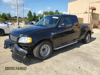 2000 Ford F-150 XL z VIN 2FTRX07L7YCA97835, wystawiony jako Copart lot #65135825 z przebiegiem Nie podano mil oraz Szkoda całkowita • Salvage title. Historia ofert i sprzedaży dostępna na DreamBid. Obrazek 1.