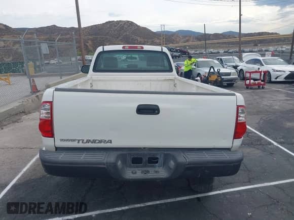 2006 Toyota Tundra with VIN 5TBJU32146S470305, listed as a IAAI auction lot 43242829 with 290,750 mi miles and . Bid and sale history available at DreamBid. Image 16.