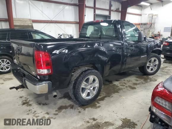 2011 GMC Sierra 1500 Work Truck z VIN 1GTN2TEX2BZ251611, wystawiony jako Copart lot #58122155 z przebiegiem Nie podano mil oraz Szkoda całkowita • Salvage title. Historia ofert i sprzedaży dostępna na DreamBid. Obrazek 3.
