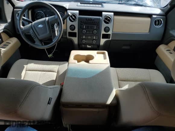 2013 Ford F-150 XL с VIN 1FTFX1ET5DFA24781, выставлен на аукционе Copart как лот 84938745 с пробегом 103 104 миль миль и Чистый • Clean title. История ставок и продаж доступна на DreamBid. Изображение 8.