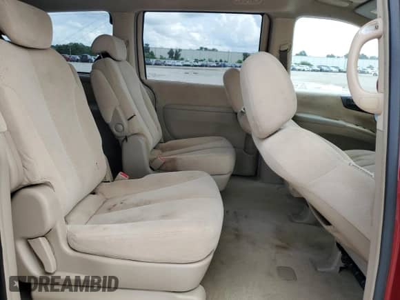 2007 Hyundai Entourage GLS с VIN KNDMC233776012762, выставлен на аукционе Copart как лот 70197664 с пробегом 205 622 миль миль и Списание • Salvage title. История ставок и продаж доступна на DreamBid. Изображение 11.