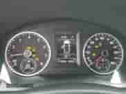 2013 Volkswagen Tiguan SE z VIN WVGAV3AX4DW581925, wystawiony jako Copart lot #55970105 z przebiegiem 115 504 mil mil oraz Czysty tytuł • Clean title. Historia ofert i sprzedaży dostępna na DreamBid. Obrazek 9.