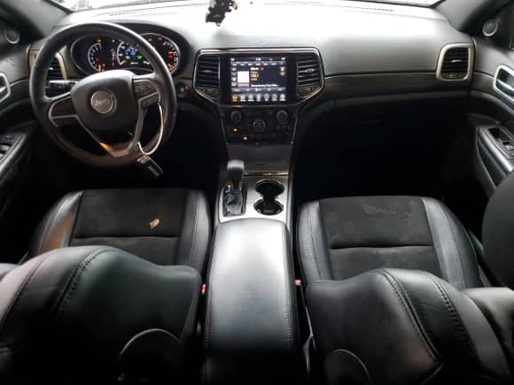 2022 Jeep Grand Cherokee Laredo X с VIN 1C4RJFAG2NC124795, выставлен на аукционе Copart как лот 81935895 с пробегом 59 813 миль миль и Списание • Salvage title. История ставок и продаж доступна на DreamBid. Изображение 8.