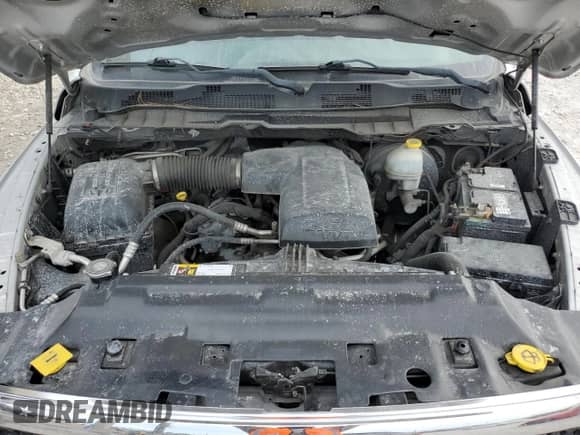 2016 Ram 1500 Tradesman z VIN 1C6RR6KG7GS107112, wystawiony jako Copart lot #50211485 z przebiegiem 117 078 mil mil oraz Czysty tytuł • Clean title. Historia ofert i sprzedaży dostępna na DreamBid. Obrazek 11.