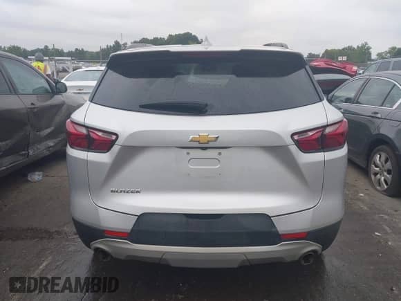 2020 Chevrolet Blazer LT с VIN 3GNKBBRA7LS674564, выставлен на аукционе IAAI как лот 42988013 с пробегом 86 925 миль миль и . История ставок и продаж доступна на DreamBid. Изображение 17.