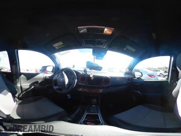 2022 Toyota Tacoma SR5 с VIN 3TMCZ5AN2NM532607, выставлен на аукционе IAAI как лот 43416497 с пробегом 12 015 миль миль и . История ставок и продаж доступна на DreamBid. Изображение 18.