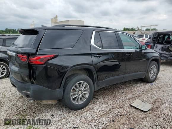 2022 Chevrolet Traverse LT Cloth z VIN 1GNERGKW1NJ124535, wystawiony jako Copart lot #62985605 z przebiegiem 41 471 mil mil oraz Szkoda całkowita • Salvage title. Historia ofert i sprzedaży dostępna na DreamBid. Obrazek 3.