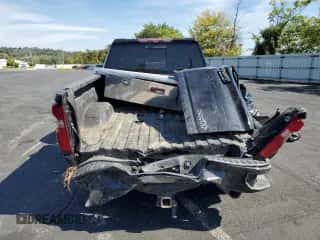 2020 Chevrolet Silverado 3500HD High Country с VIN 1GC4YVEY4LF343059, выставлен на аукционе Copart как лот 89906415 с пробегом Не указан миль и Списание • Salvage title. История ставок и продаж доступна на DreamBid. Изображение 6.