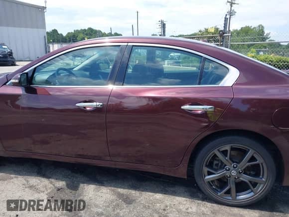 2014 Nissan Maxima S z VIN 1N4AA5AP0EC464475, wystawiony jako IAAI lot #42787428 z przebiegiem 167 872 mil mil oraz . Historia ofert i sprzedaży dostępna na DreamBid. Obrazek 14.