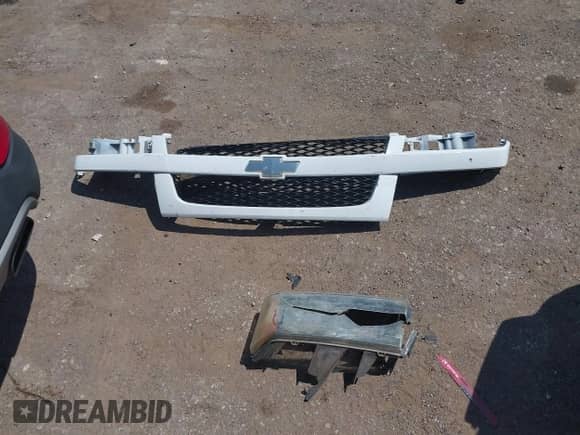 2010 Chevrolet Colorado 1LT z VIN 1GCDSCDE0A8102582, wystawiony jako IAAI lot #42459665 z przebiegiem 74 982 mil mil oraz . Historia ofert i sprzedaży dostępna na DreamBid. Obrazek 12.