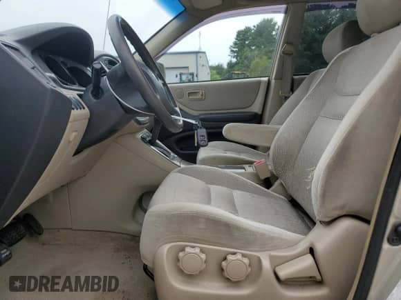 2003 Toyota Highlander Limited с VIN JTEGF21A430082850, выставлен на аукционе Copart как лот 68038695 с пробегом 170 636 миль миль и Чистый • Clean title. История ставок и продаж доступна на DreamBid. Изображение 7.