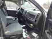 2013 Ram 1500 Tradesman z VIN 1C6RR7FTXDS591866, wystawiony jako IAAI lot #41714303 z przebiegiem Nie podano mil oraz . Historia ofert i sprzedaży dostępna na DreamBid. Obrazek 5.