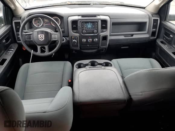 2017 Ram 1500 Express z VIN 1C6RR6FG7HS860991, wystawiony jako Copart lot #54261035 z przebiegiem 68 271 mil mil oraz Szkoda całkowita • Salvage title. Historia ofert i sprzedaży dostępna na DreamBid. Obrazek 8.