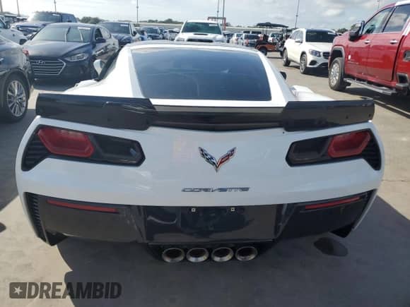 2019 Chevrolet Corvette Grand Sport 2LT с VIN 1G1YY2D76K5121242, выставлен на аукционе Copart как лот 74897434 с пробегом Не указан миль и На запчасти • Non repairable. История ставок и продаж доступна на DreamBid. Изображение 6.