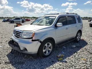 2015 Honda Pilot EX-L с VIN 5FNYF4H59FB064623, выставлен на аукционе Copart как лот 81643155 с пробегом 12 595 миль миль и На запчасти • Non repairable. История ставок и продаж доступна на DreamBid. Изображение 1.