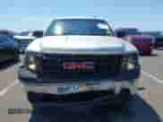 2007 GMC Sierra 1500 Work Truck с VIN 1GTEC14C77Z570817, выставлен на аукционе IAAI как лот 43057788 с пробегом 161 178 миль миль и . История ставок и продаж доступна на DreamBid. Изображение 6.