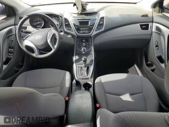 2016 Hyundai Elantra Limited с VIN 5NPDH4AE9GH697502, выставлен на аукционе Copart как лот 82704515 с пробегом 126 728 миль миль и Списание • Salvage title. История ставок и продаж доступна на DreamBid. Изображение 8.