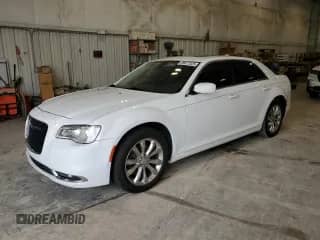 2016 Chrysler 300 Limited с VIN 2C3CCARG9GH296401, выставлен на аукционе Copart как лот 69577325 с пробегом 114 261 миль миль и На запчасти • Non repairable. История ставок и продаж доступна на DreamBid. Изображение 1.