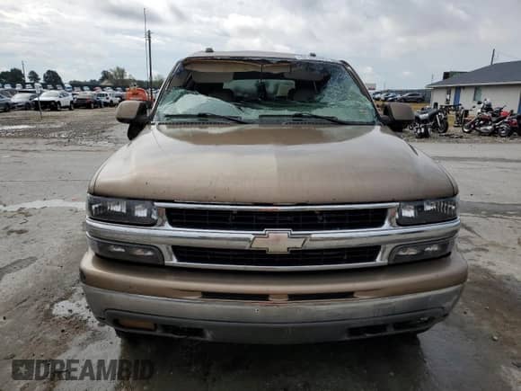 2004 Chevrolet Tahoe Z71 с VIN 1GNEK13Z54R136679, выставлен на аукционе Copart как лот 82105395 с пробегом 316 236 миль миль и Списание • Salvage title. История ставок и продаж доступна на DreamBid. Изображение 5.