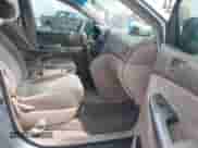 2007 Toyota Sienna LE z VIN 5TDZK23C17S022907, wystawiony jako IAAI lot #43032996 z przebiegiem 298 662 mil mil oraz . Historia ofert i sprzedaży dostępna na DreamBid. Obrazek 5.