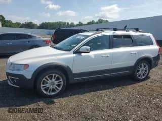 2016 Volvo XC70 T5 Premier z VIN YV4612NKXG1269430, wystawiony jako Copart lot #63149475 z przebiegiem 105 878 mil mil oraz Szkoda całkowita • Salvage title. Historia ofert i sprzedaży dostępna na DreamBid. Obrazek 1.