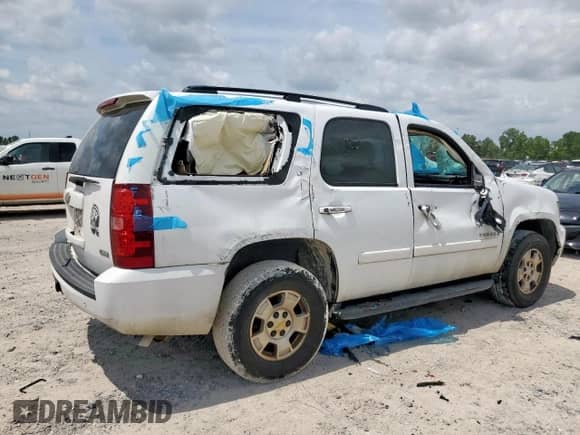 2008 Chevrolet Tahoe 3LT с VIN 1GNFC13078R262888, выставлен на аукционе Copart как лот 56957955 с пробегом 216 822 миль миль и Списание • Salvage title. История ставок и продаж доступна на DreamBid. Изображение 3.