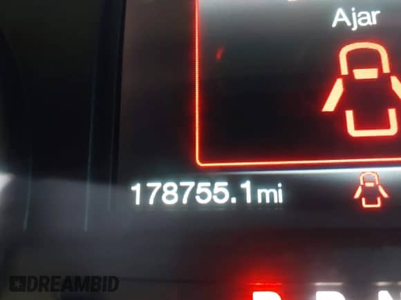 2019 Ford F-150 XLT с VIN 1FTEW1EPXKFA90791, выставлен на аукционе IAAI как лот 43169223 с пробегом 178 755 миль миль и . История ставок и продаж доступна на DreamBid. Изображение 16.