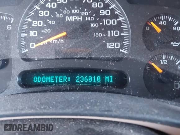 2003 Chevrolet Tahoe LS с VIN 1GNEC13VX3R252629, выставлен на аукционе IAAI как лот 43315414 с пробегом 236 010 миль миль и . История ставок и продаж доступна на DreamBid. Изображение 7.