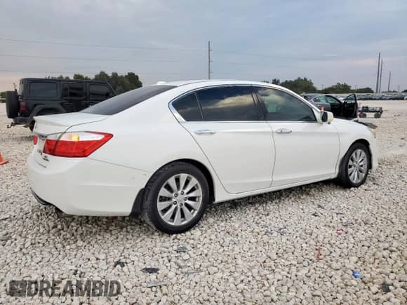 2014 Honda Accord Touring z VIN 1HGCR3F95EA037736, wystawiony jako Copart lot #69666005 z przebiegiem 143 572 mil mil oraz Szkoda całkowita • Salvage title. Historia ofert i sprzedaży dostępna na DreamBid. Obrazek 3.